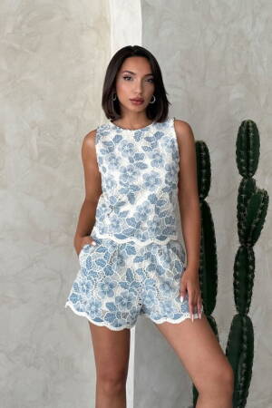Floral Casual Bermuda Shorts - Brand: Topshow - Women's Clothing Wholesale - Globality Store