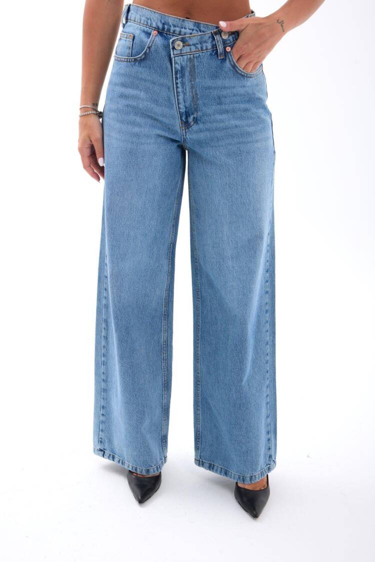 Blue Mom Jeans High Waist Wide Leg Buttoned