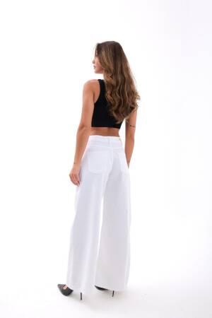 White Palazzo Pants With High Waist & Wide Leg - Brand: Fame - Women's Clothing Wholesale - Globality Store