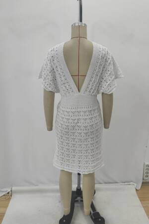 White Fit And Flare Dress With Plunging Neck - Brand: Janes - Women's Clothing Wholesale - Globality Store
