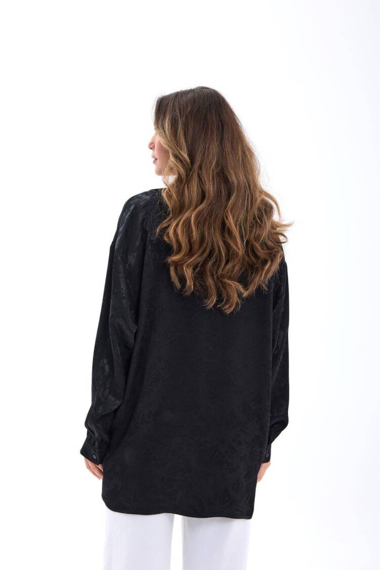 Shirt With Oversized Fit And Notched Neck