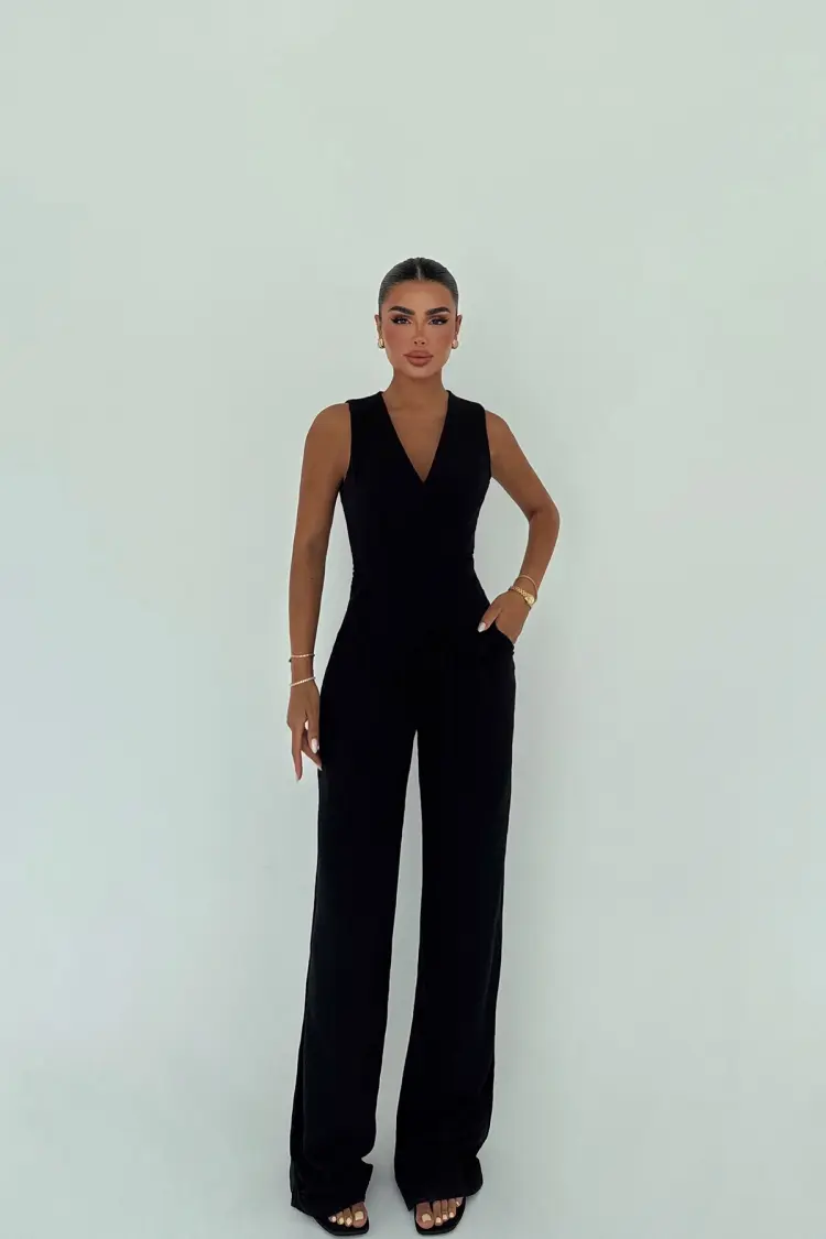 Tailored Slim Fit Sleeveless Jumpsuit - Brand: EYYO ATELIER - Women's Clothing Wholesale - Globality Store