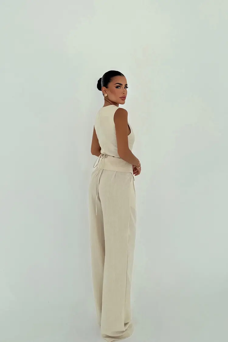 Elegant Beige Suit For Work And Evening