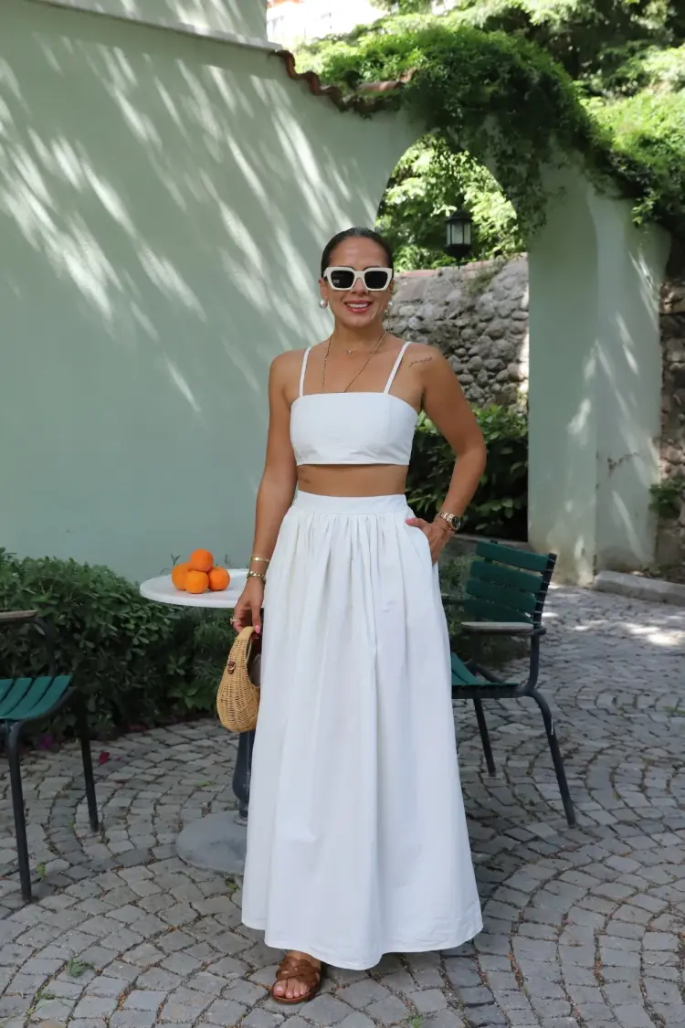 White Flared Maxi Skirt With High Waist - Brand: Cream Rouge - Women's Clothing Wholesale - Globality Store