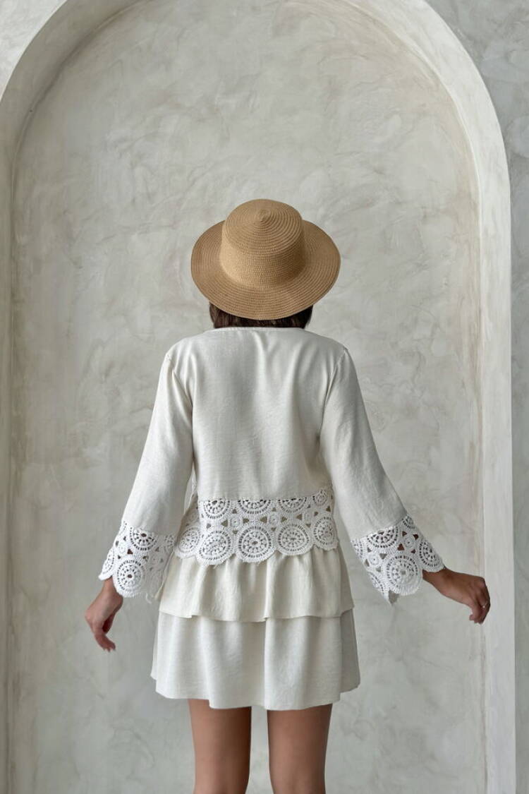 Beige Boho Tie V-Neck 3/4 Sleeve Shirt