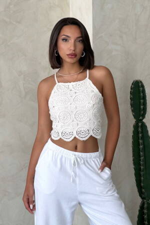 White Blouse Slim Fit Halter Neck Crop Casual - Brand: Topshow - Women's Clothing Wholesale - Globality Store