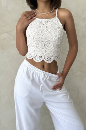 White Blouse Slim Fit Halter Neck Crop Casual - Brand: Topshow - Women's Clothing Wholesale - Globality Store