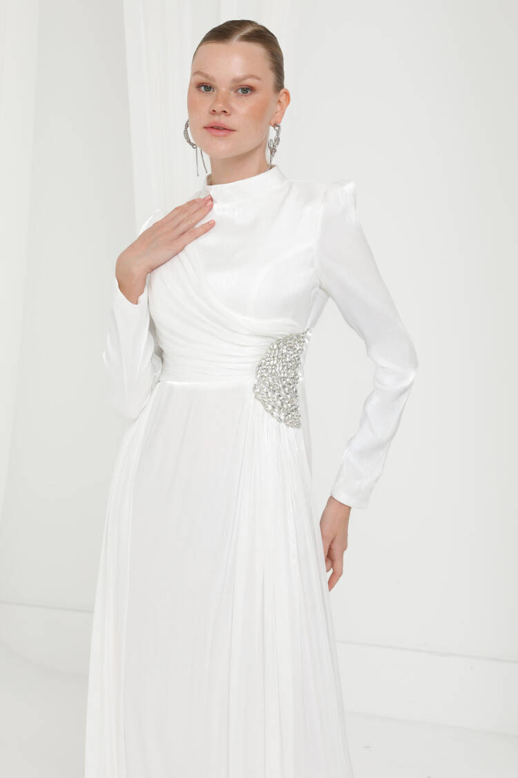 White Elegant Fit And Flare Dress - Brand: Puane - Women's Clothing Wholesale - Globality Store