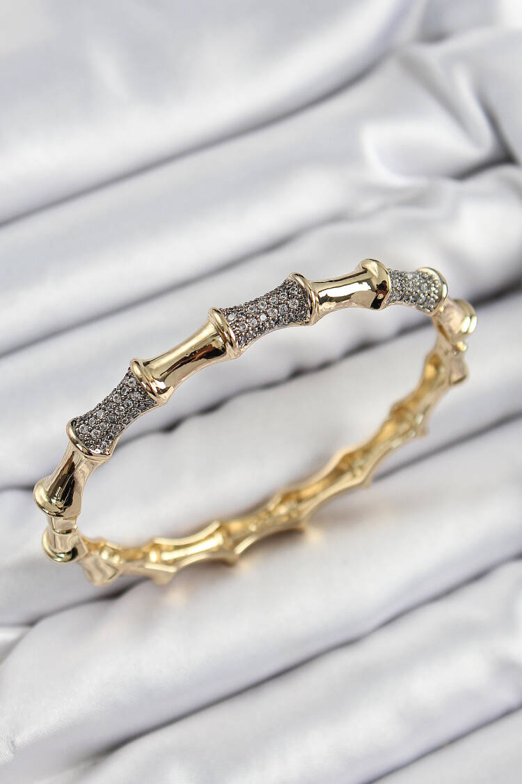 Brass Zircon Stone Bone Model Gold Color Vip Women Bracelet - Brand: Ebijuteri - Women's Clothing Wholesale - Globality Store