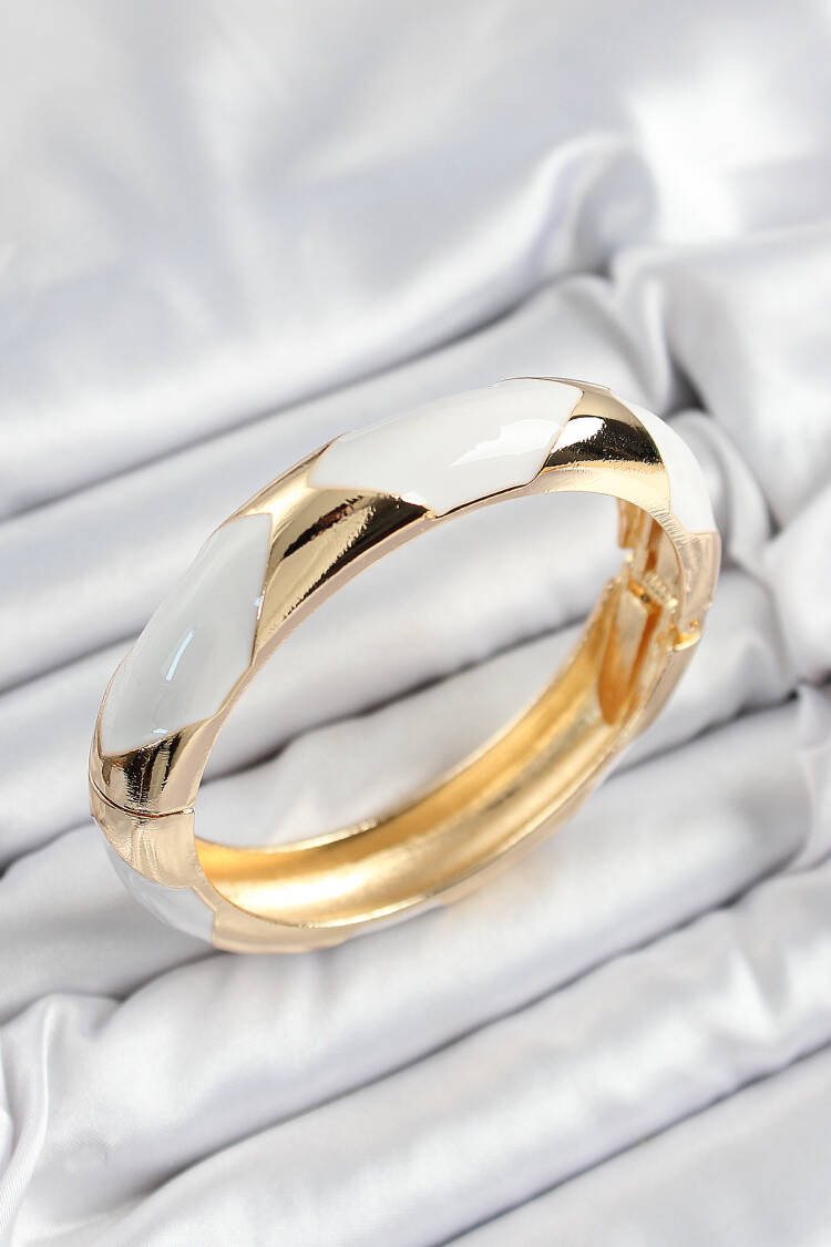 Brass White Enameled Baklava Model Gold Color Women Clamp - Brand: Ebijuteri - Women's Clothing Wholesale - Globality Store