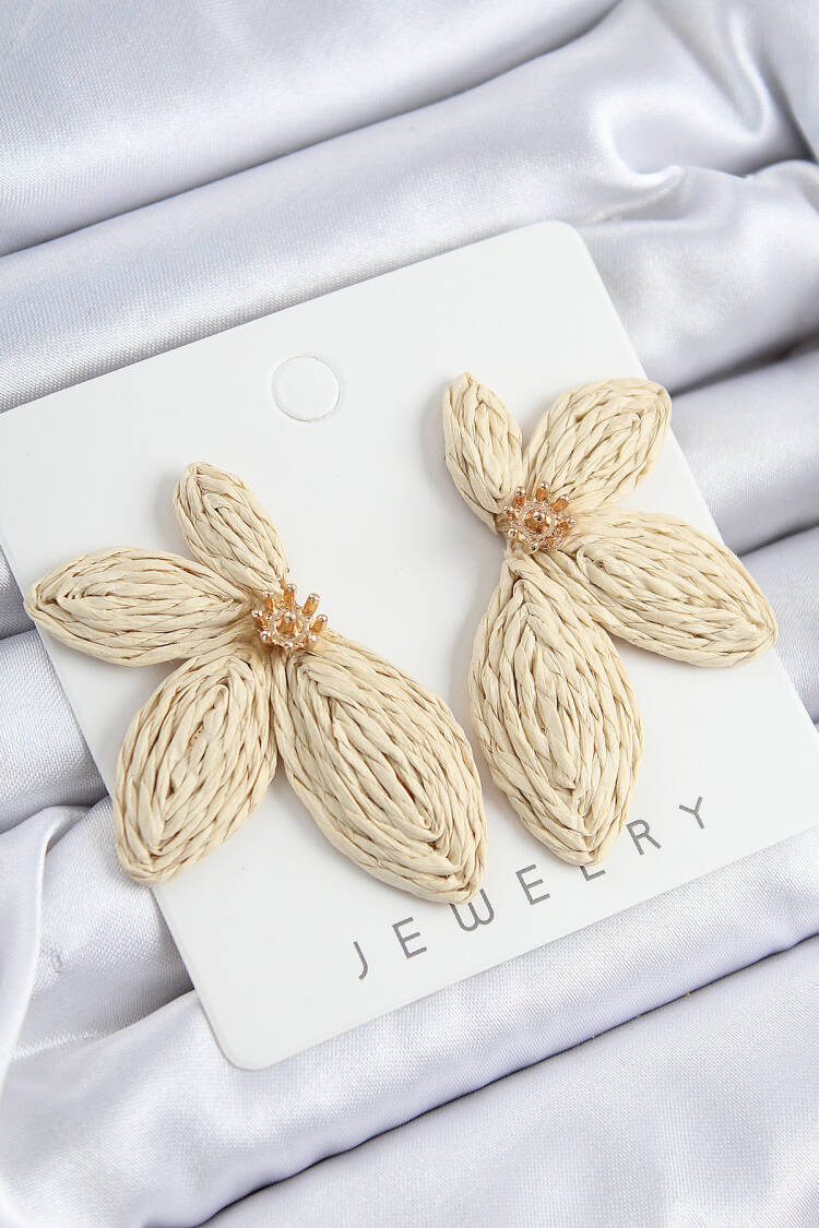 Half Flower Pattern Beige Color Women Straw Earrings - Brand: Ebijuteri - Women's Clothing Wholesale - Globality Store