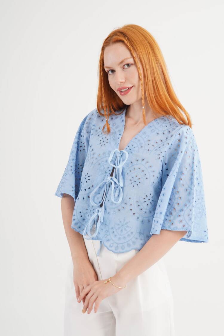 Boho Floral Tie Crop Shirt
