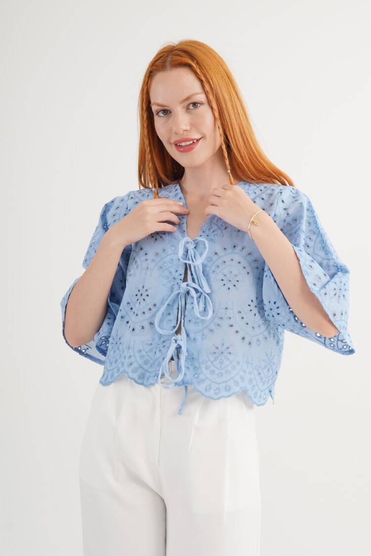Boho Floral Tie Crop Shirt