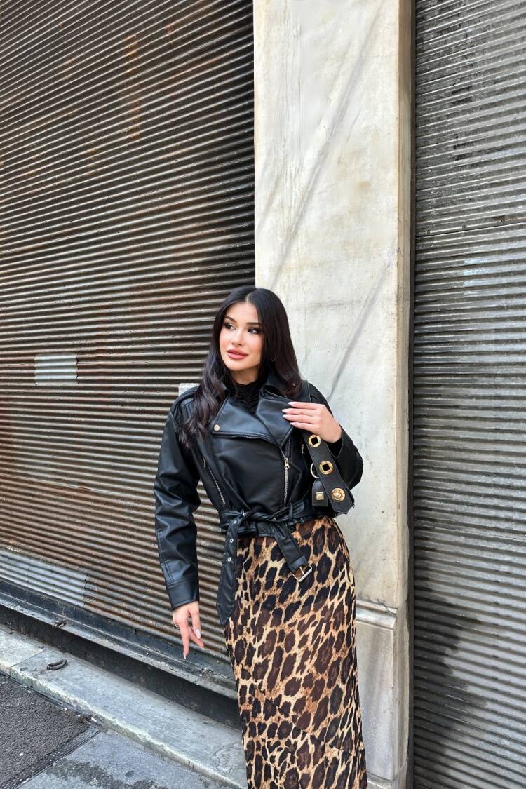 Biker Jacket With Notched Collar & Zipper Pockets
