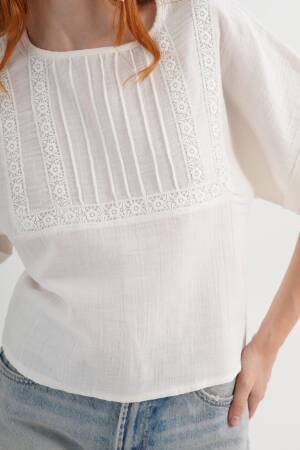 White Casual Boho Blouse With Round Neck - Brand: Lustrin - Women's Clothing Wholesale - Globality Store