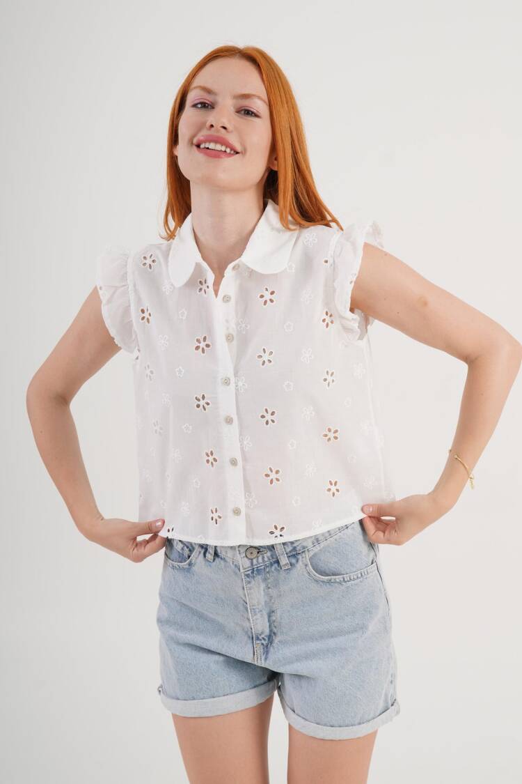 White Floral Sleeveless Polo Neck Shirt With Ruffle Sleeves