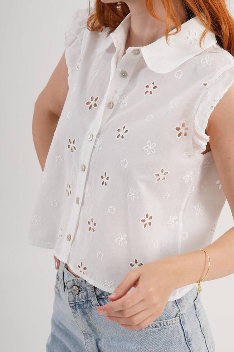 White Floral Sleeveless Polo Neck Shirt With Ruffle Sleeves