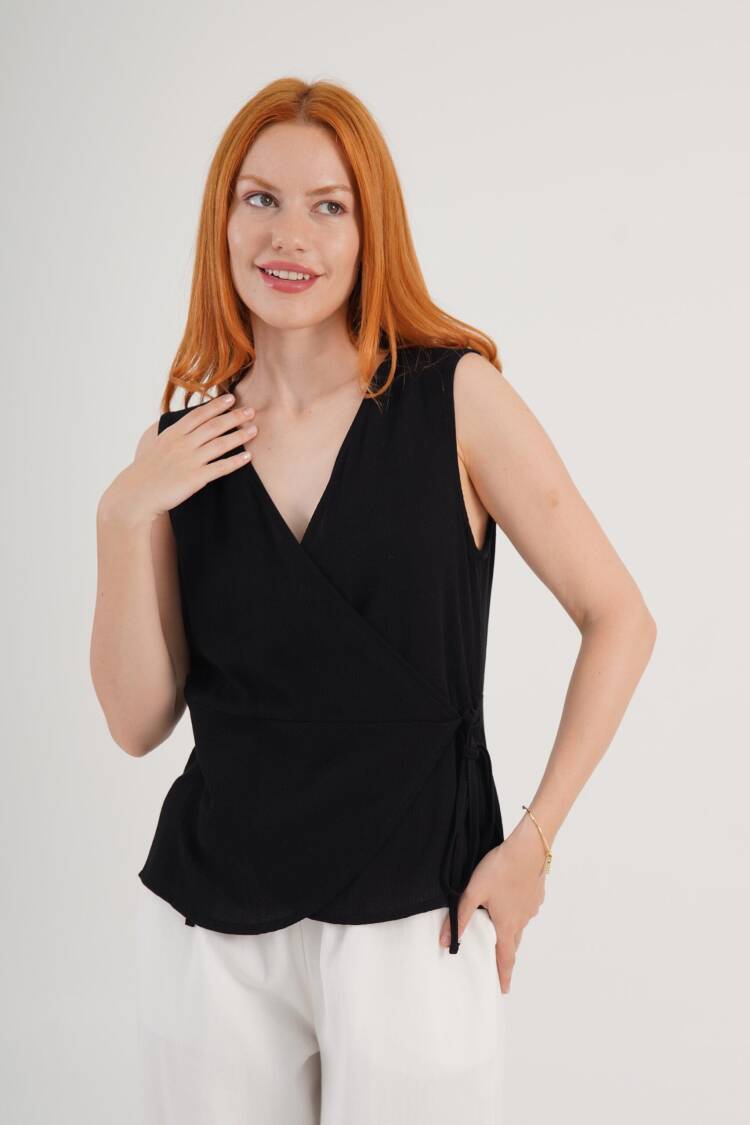 Blouse With V-Neck And Cap Sleeves - Brand: Lustrin - Women's Clothing Wholesale - Globality Store