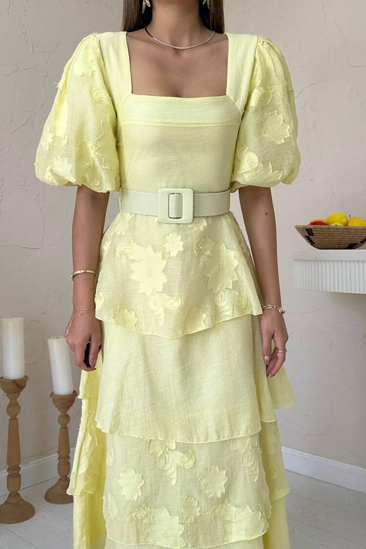 ElegantDress With Floral Puff Half Sleeves