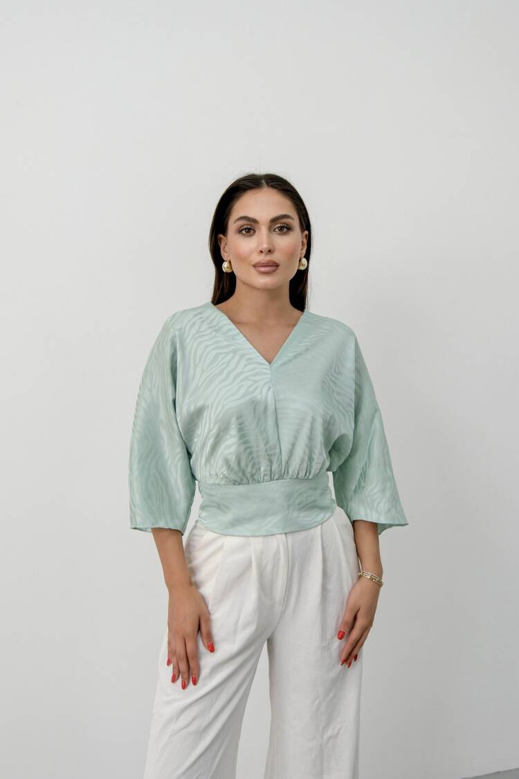 Green Elegant V-Neck Animal Print Blouse - Brand: STEPS - Women's Clothing Wholesale - Globality Store