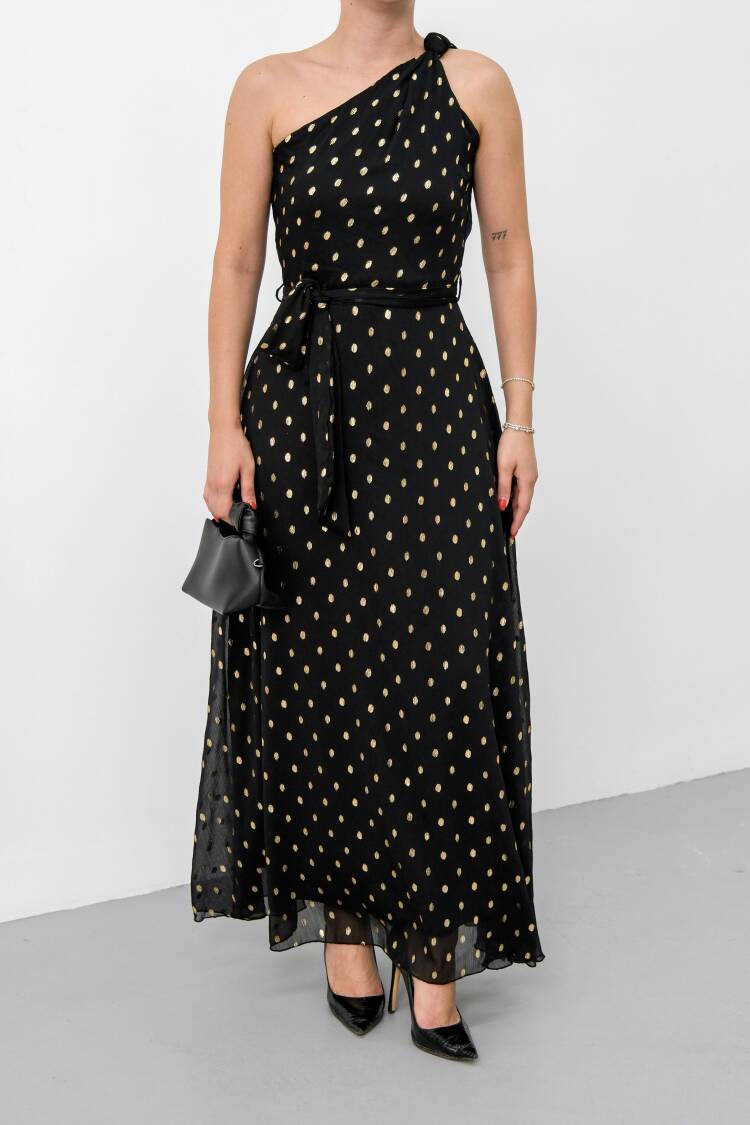 Elegant Black Fit And Flare Floor Length Dress