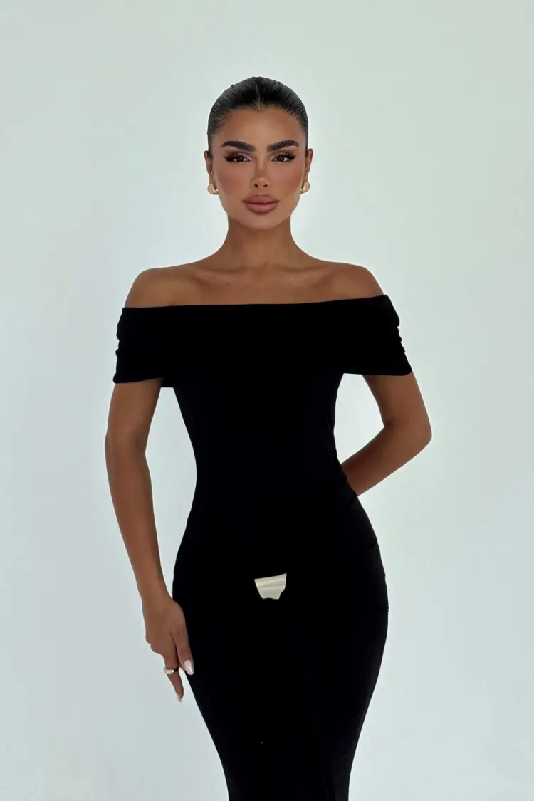 Glamorous Sheath Dress With Off Shoulder Neck