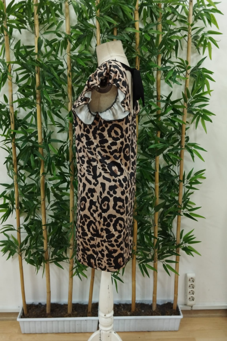 Women's Short Sleeve Ruffle Detail Back Tie Leopard Pattern Suprem Dress - Leopard