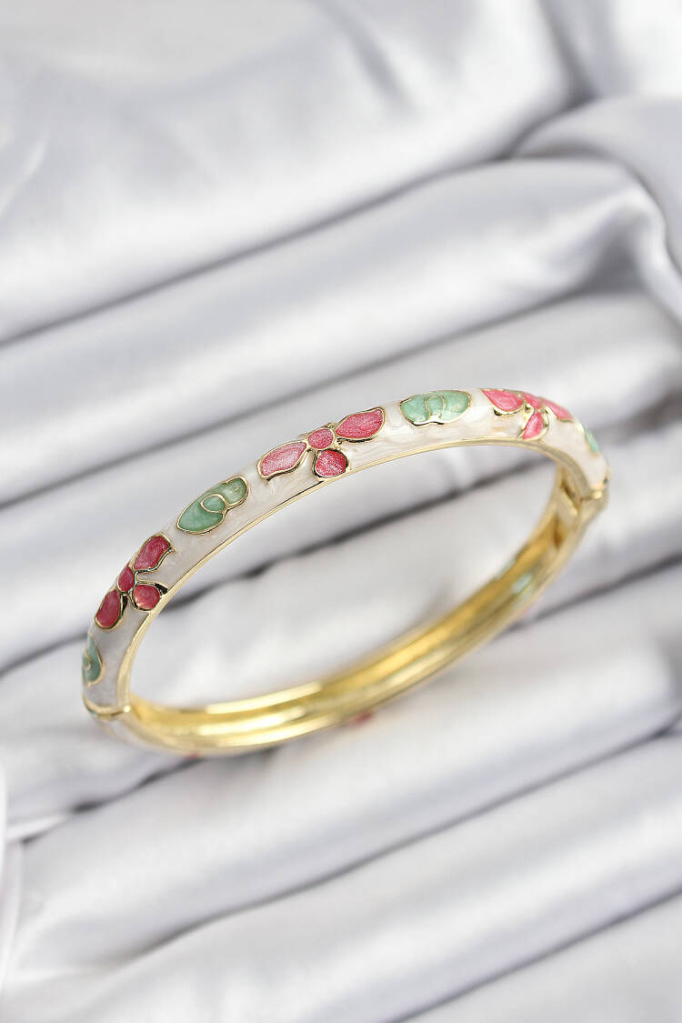 Gold Color Women Clamp With Enamel Brass Pink Green And Cream Flower Motif - Brand: Ebijuteri - Women's Clothing Wholesale - Globality Store