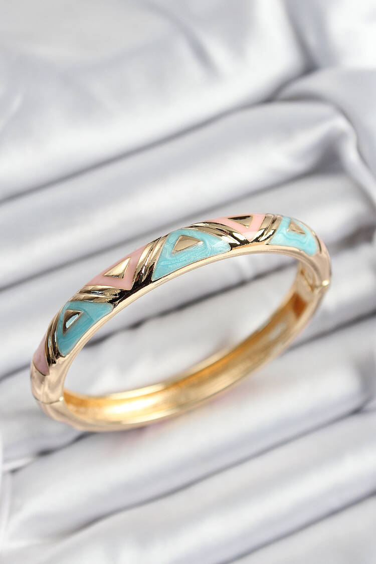 Gold Color Women's Clamp With Enameled Brass Pink And Blue Triangle Motif - Brand: Ebijuteri - Women's Clothing Wholesale - Globality Store
