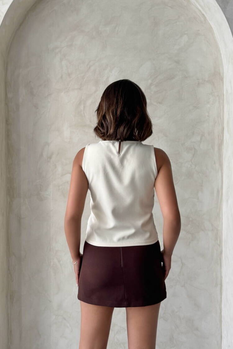 White Elegant Floral Sleeveless Cap Sleeve Blouse