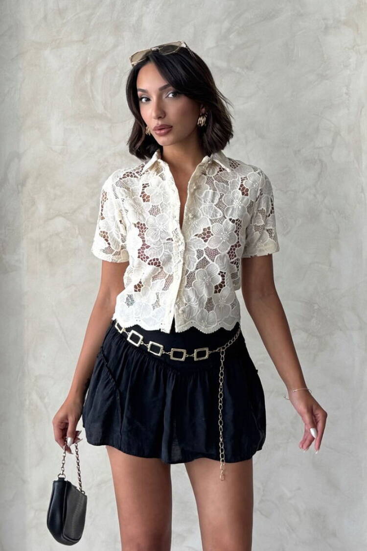 White Floral Crop Shirt With Notched Neck - Brand: Topshow - Women's Clothing Wholesale - Globality Store
