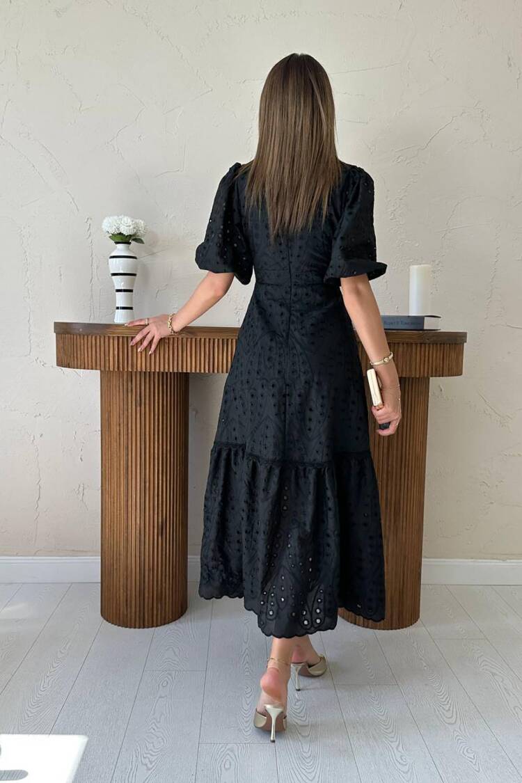 ElegantFit And Flare Dress With Puff Sleeves