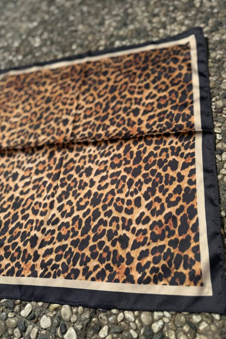 Brown Leopard Print Shawl