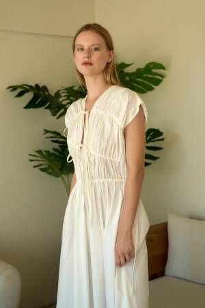 White Fit And Flare V-Neck Midi Dress With Cap Sleeves - Brand: Juste - Women's Clothing Wholesale - Globality Store