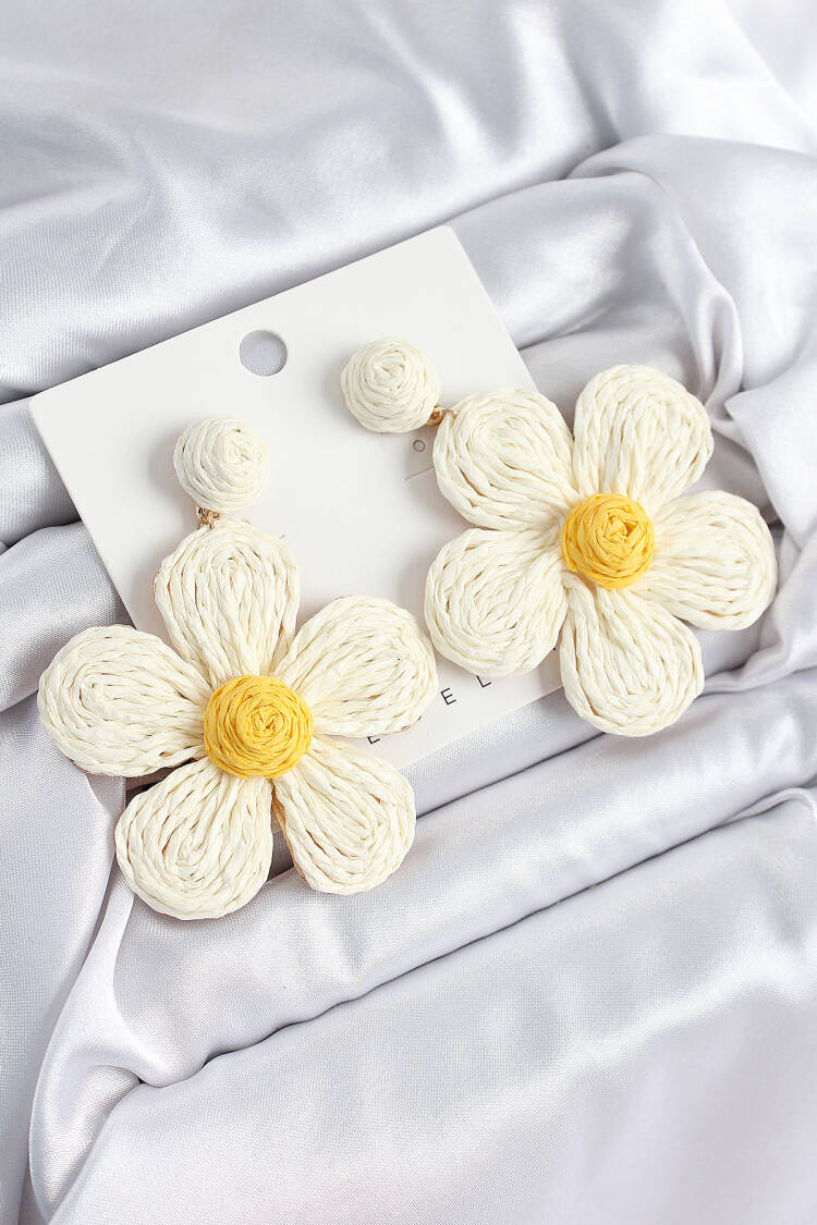 Brass Cream Chamomile Model Gold Color Women Straw Earrings - Brand: Ebijuteri - Women's Clothing Wholesale - Globality Store