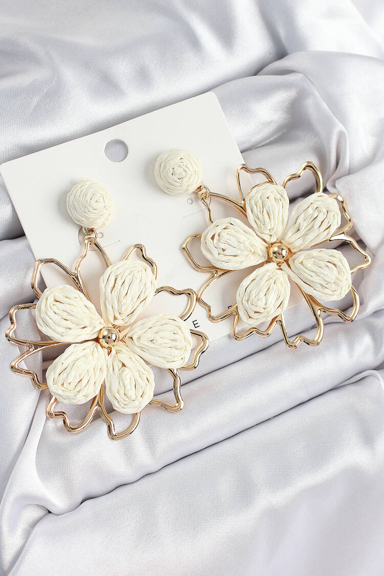 Brass Cream Flower Pattern Gold Color Women Straw Earrings - Brand: Ebijuteri - Women's Clothing Wholesale - Globality Store