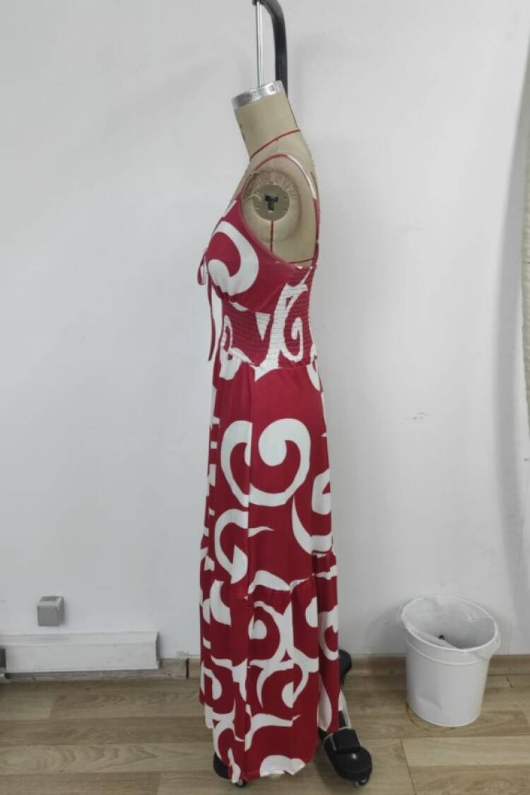 Red Fit And Flare Sleeveless Sweetheart Neck Dress