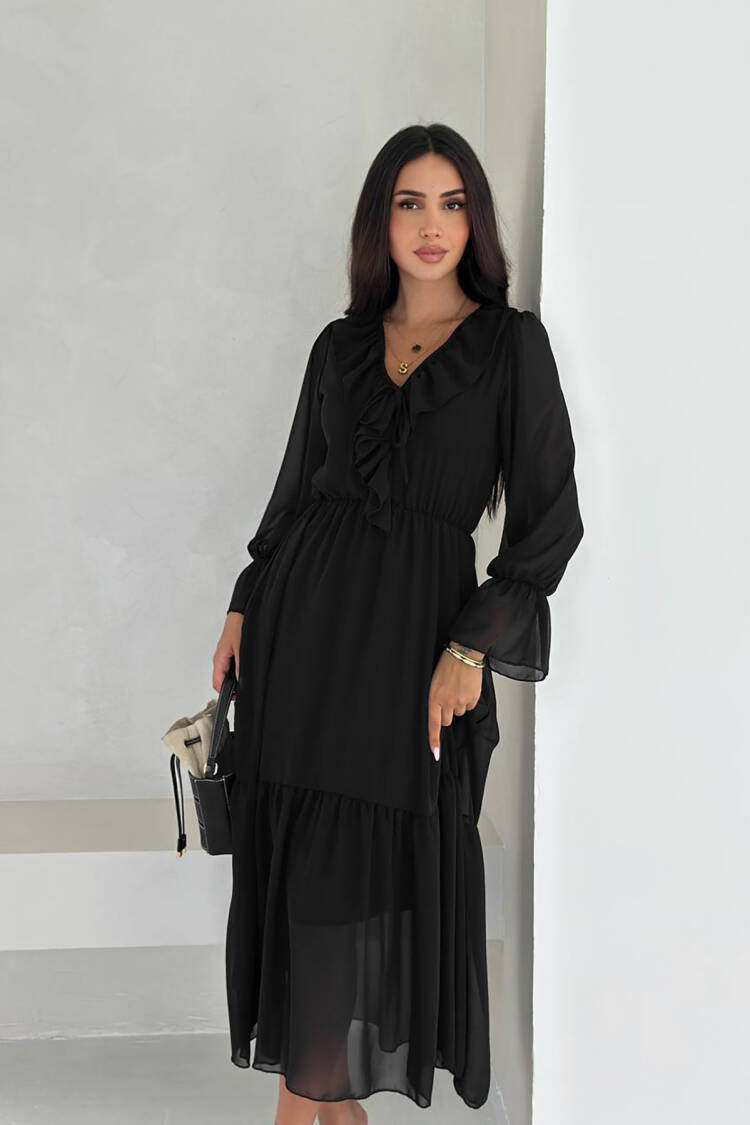 Elegant Maxi Dress With V-Neck And Slit