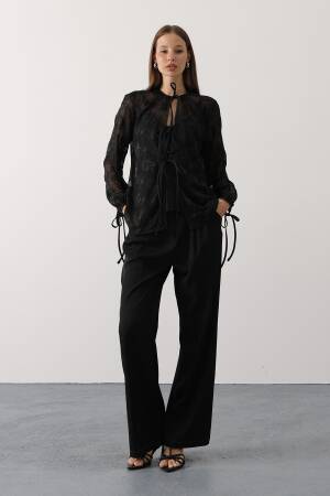 Elegant Formal Tie Closure Shirt