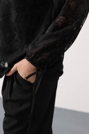 Elegant Formal Tie Closure Shirt