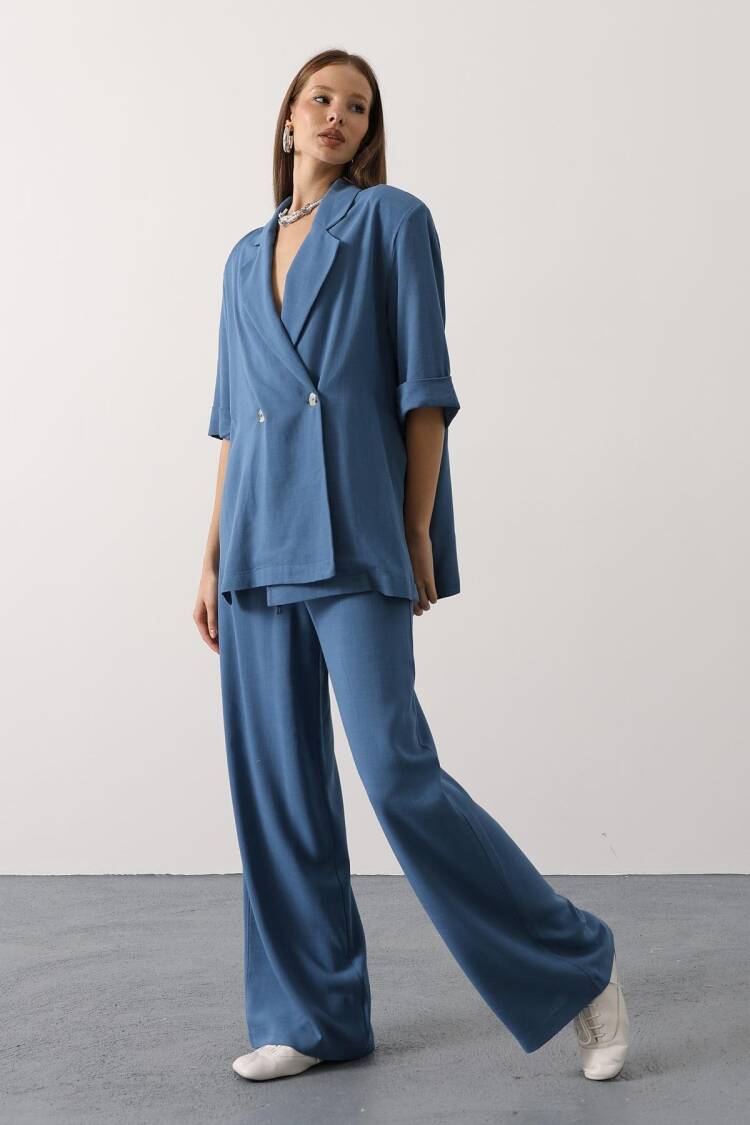 Blue Oversized Fit Palazzo Suit With Notched Neck