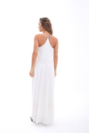 Elegant White Slip Dress With V-Neck And Cap Sleeves