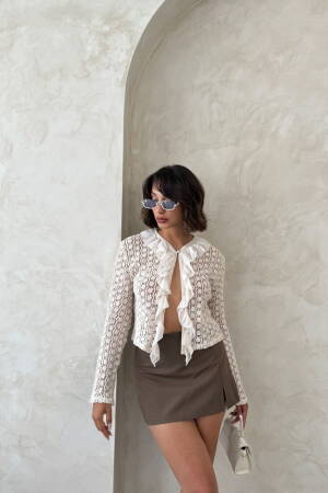 White Slim Fit Blouse With Long Straight Sleeves