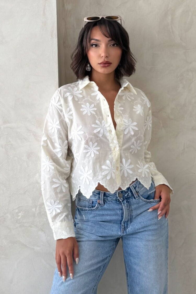 White Floral V-Neck Crop Shirt
