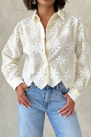 White Floral V-Neck Crop Shirt