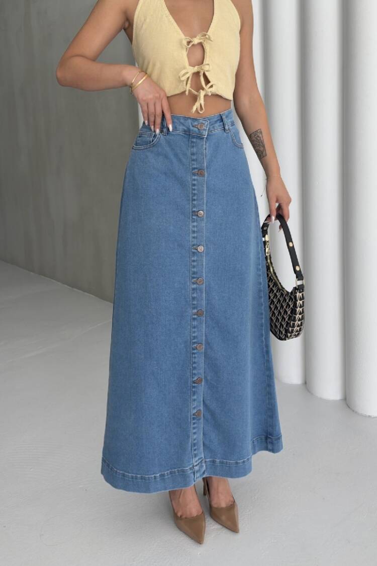 A-Line Maxi Skirt With High Waist & Buttoned Closure