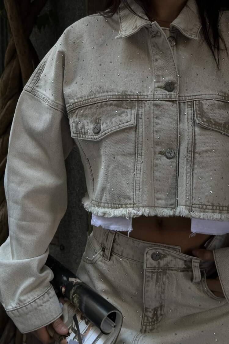Beige A-Line Mini Skirt With Buttoned Closure