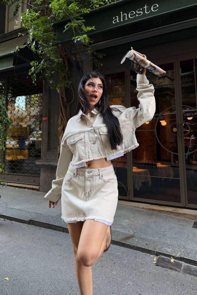 Beige A-Line Mini Skirt With Buttoned Closure