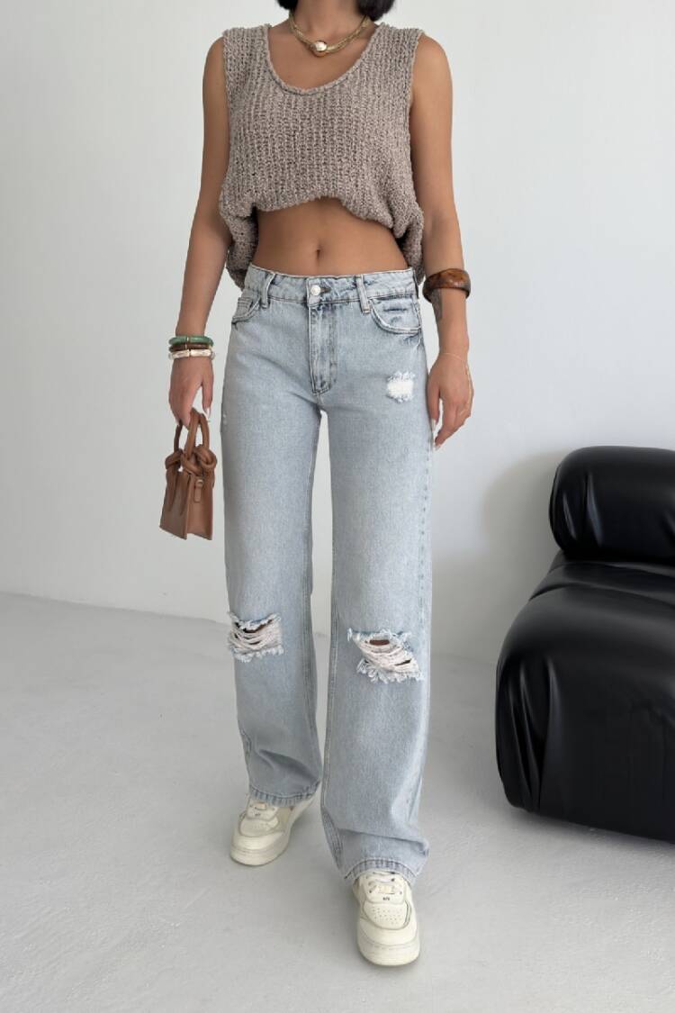Mom Jeans High Waist Buttoned Closure