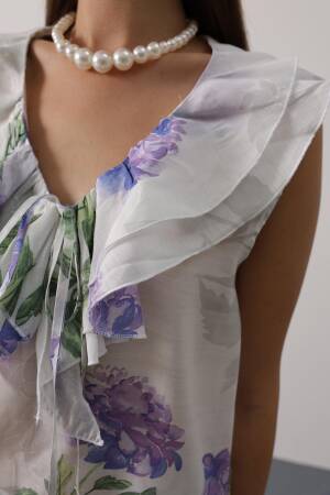 White Elegant Blouse